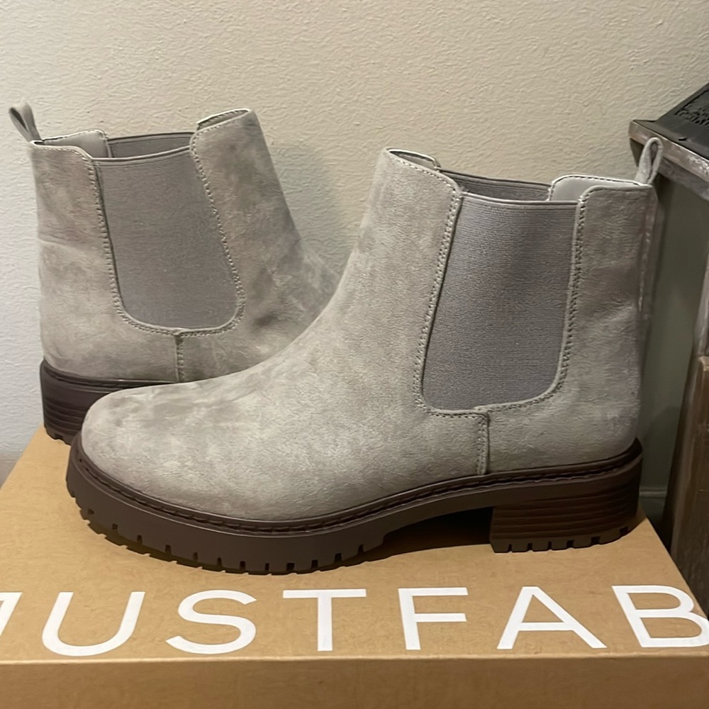 JustFab Grey Suede Boots